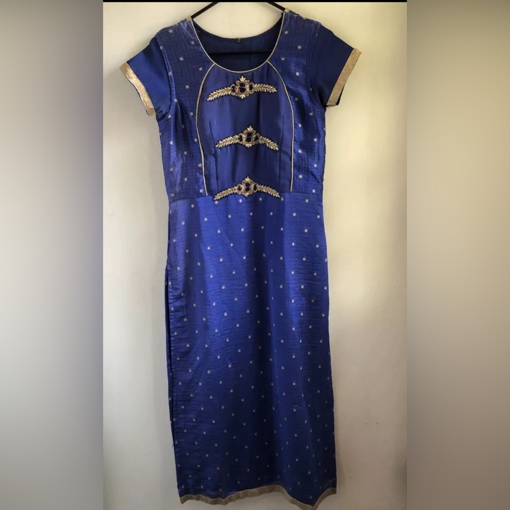 Indian Royal Blue Kota Silk Kurta (s/m) Gold Embroidered Jeweled Embellishment.